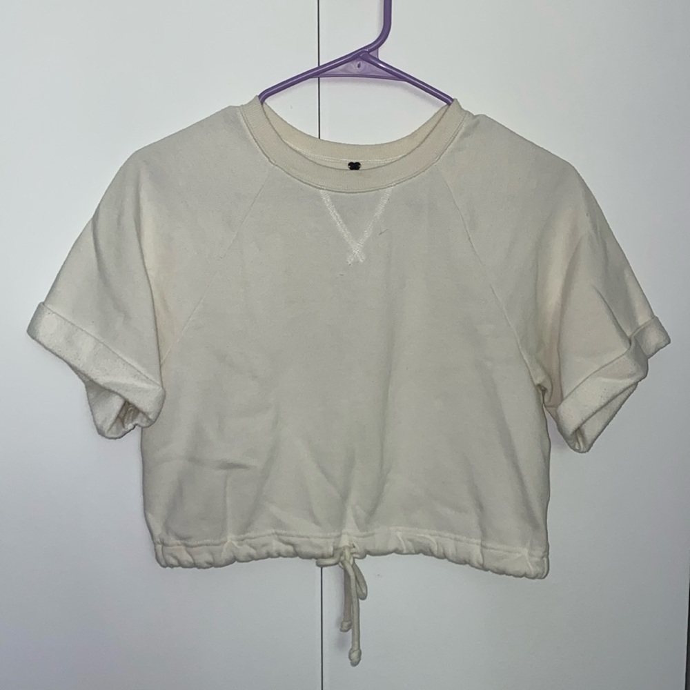 Pacsun cream t-shirt, soft material on inside, good condition, size S